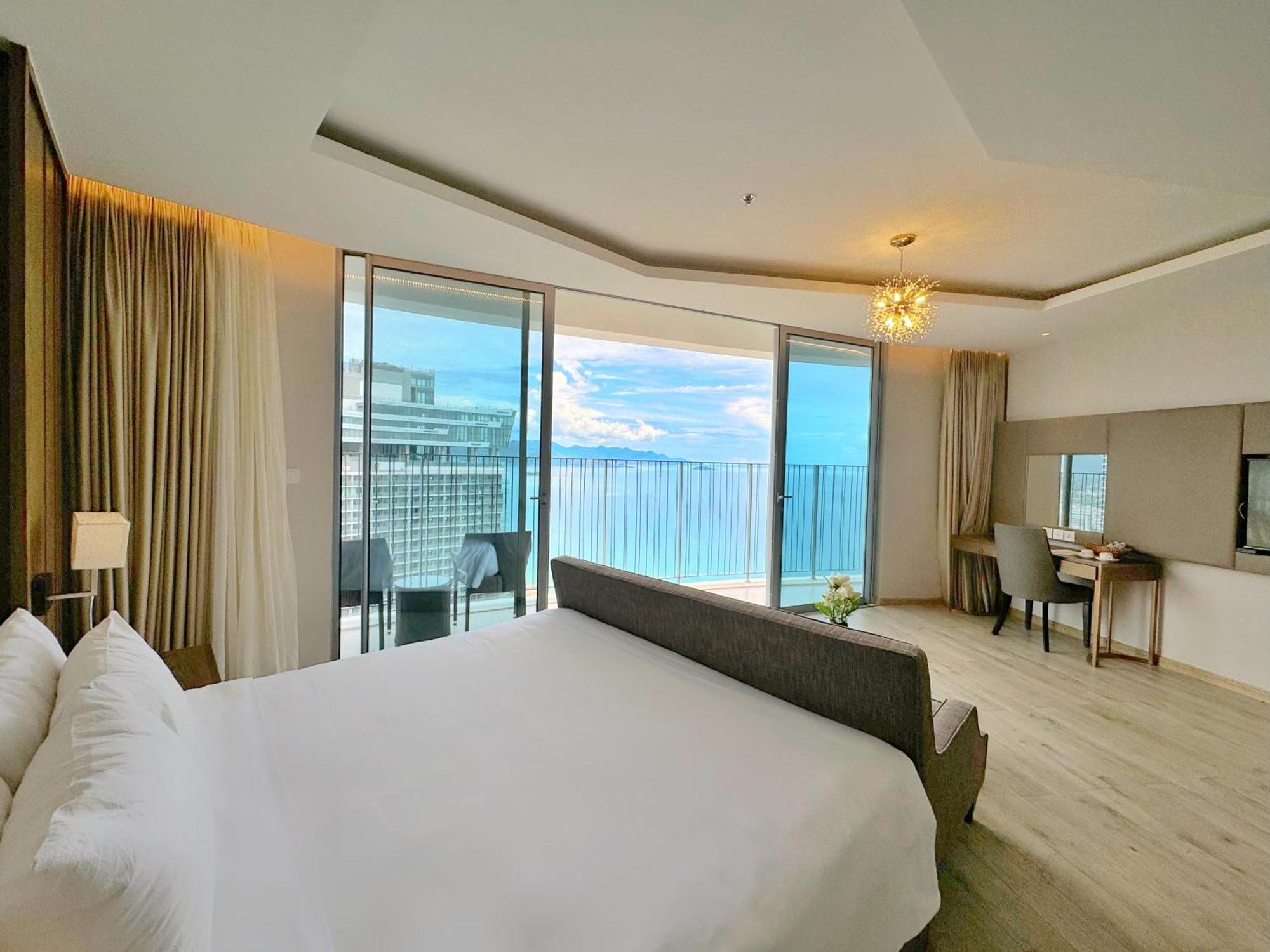 Wise Stay Panorama Condotel Nha Trang Exteriör bild