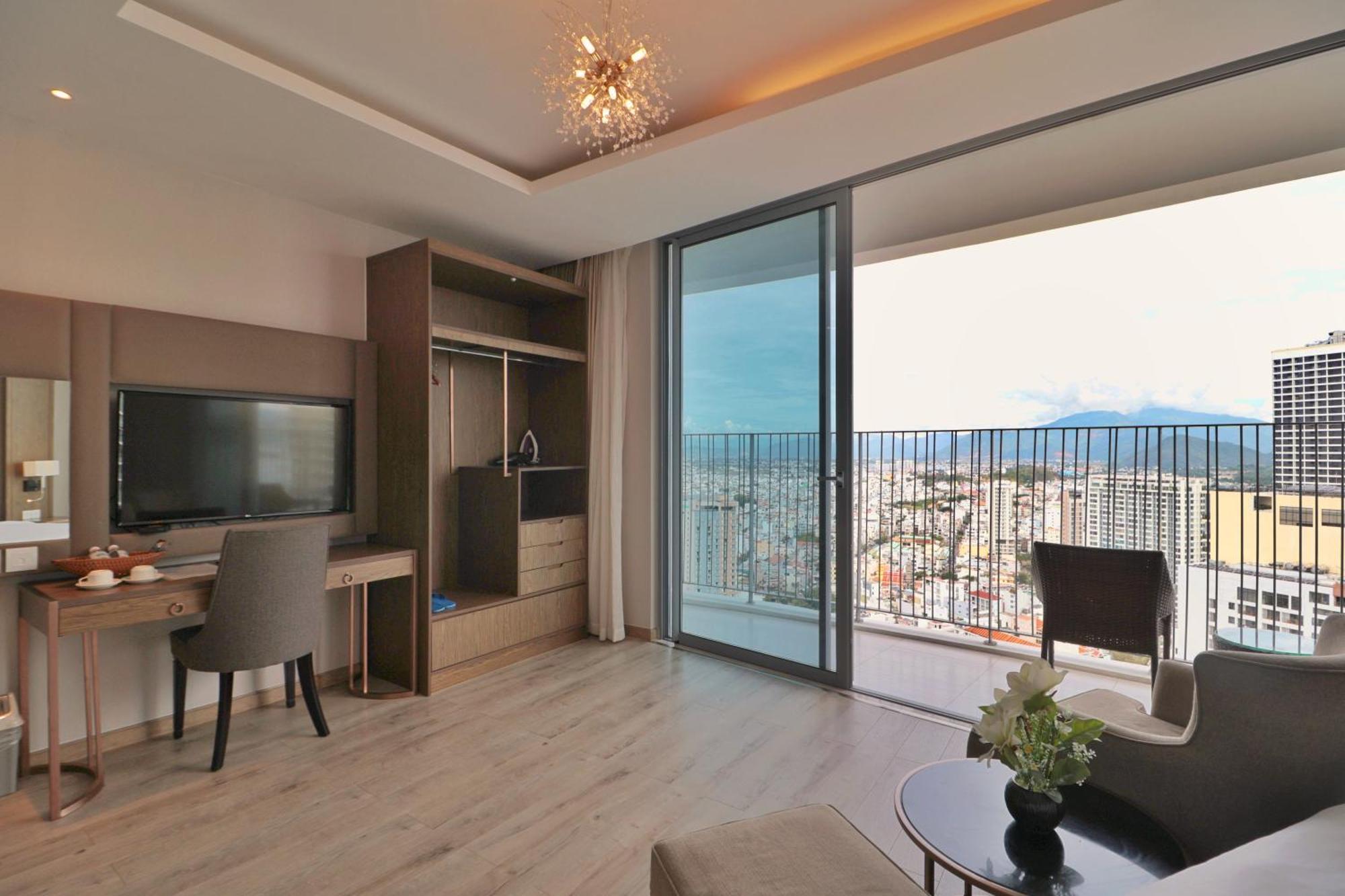 Wise Stay Panorama Condotel Nha Trang Exteriör bild