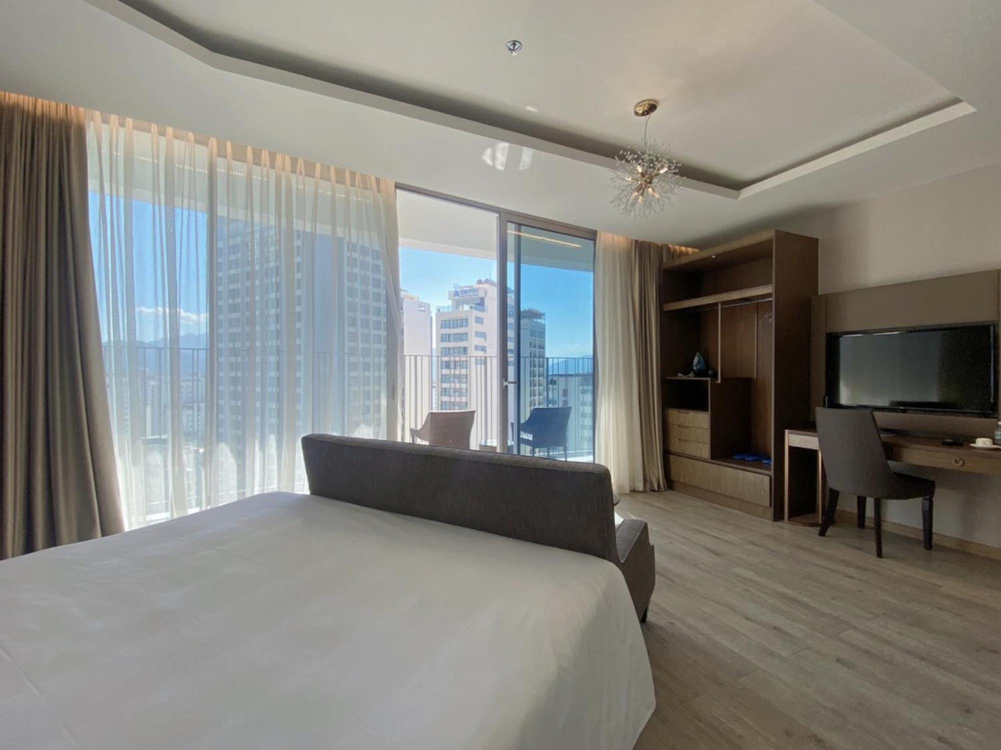 Wise Stay Panorama Condotel Nha Trang Exteriör bild